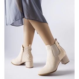 Botins Monte Bege com salto baixo 1