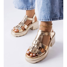 BM Sandália dourada com salto agulha Sunset dourado 1