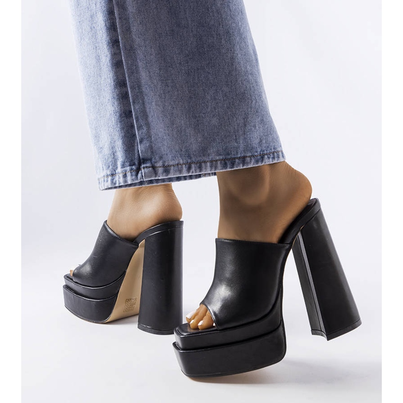 BM Sandália preta de salto alto Mercure preto 1