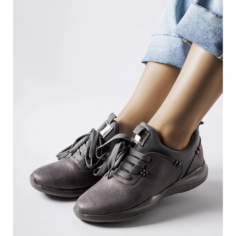 Tênis slip-on cinza da Anatole 1