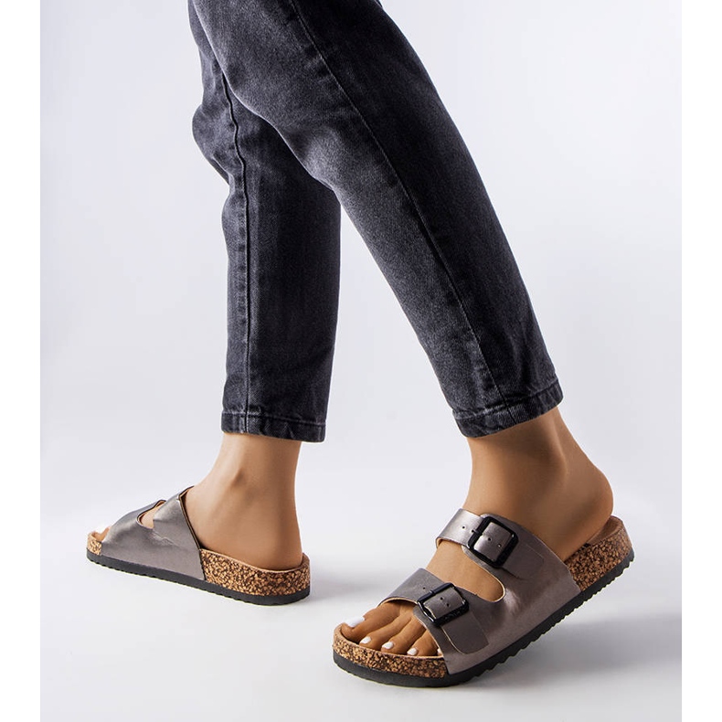 Sliders de cortiça cinza com fivelas de Lee Cooper LCW-22-35-1153L 1