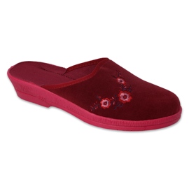 Chinelos femininos de pu Befado 219D480 flores bordadas bordô vermelho 1