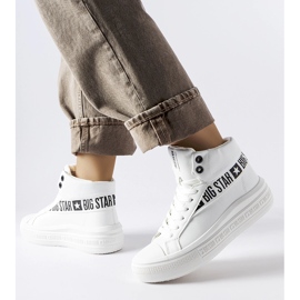 Tênis com isolamento branco Big Star MM274009 1