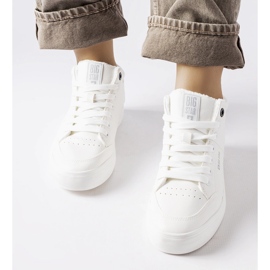 Tênis com isolamento branco Big Star EE274352 1