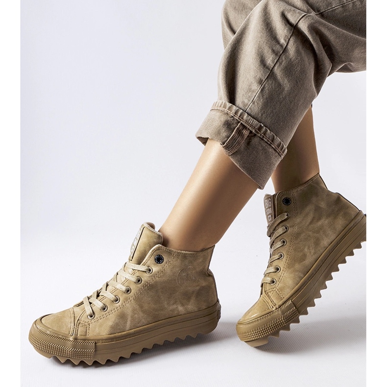 Tênis com isolamento bege Big Star GG274071 1 Tênis com isolamento bege Big Star GG274071 1