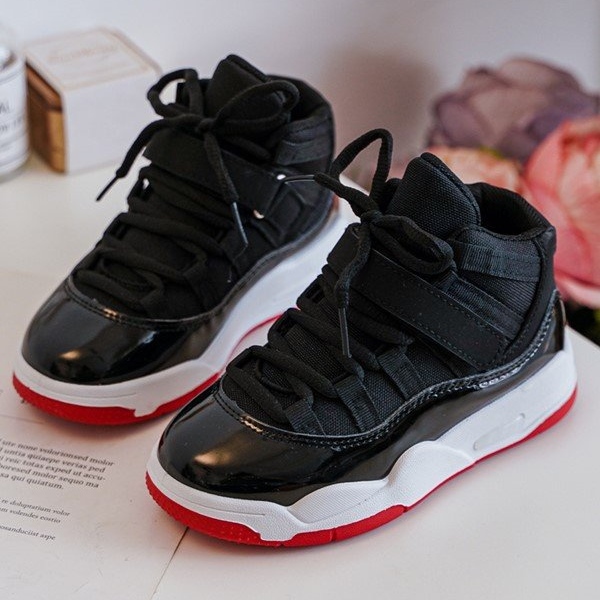 Calçado desportivo infantil com atacadores preto e vermelho Darina 1