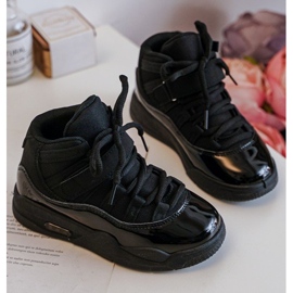 Calçado desportivo infantil com atacadores preto Darina 2