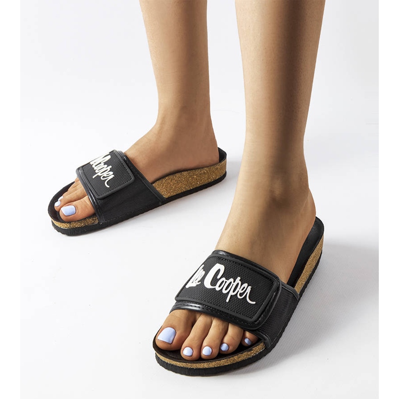 Chinelos pretos Lee Cooper LCW-22-35-1189L 1