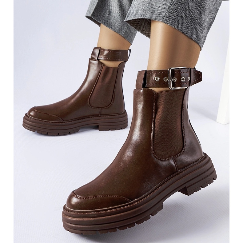 Botas marrons com fecho decorativo da Jonesboro marrom 1