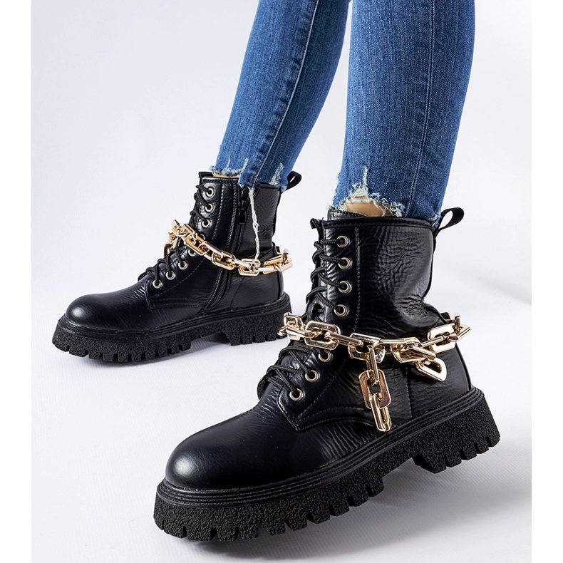 Inna Botas pretas com corrente de boliche preto 2
