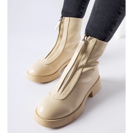 Botins isolados bege com zíper Baldo 1