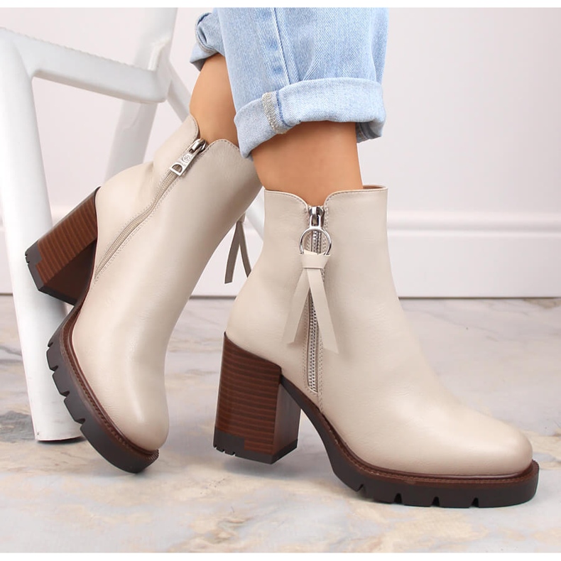 Botins femininos com isolamento e plataforma, bege Vinceza 58103 1