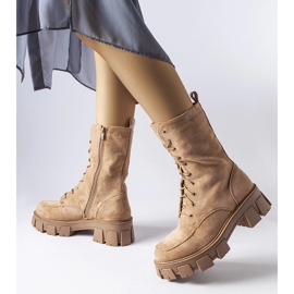 Botas de cano alto com isolamento marrom claro da Ines bege 1 Botas de cano alto com isolamento marrom claro da Ines bege 1