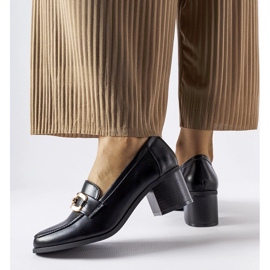 Mocassins pretos clássicos com fivela Artus 1