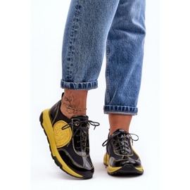 Calçados esportivos femininos de couro Maciejka 06295-01 Preto-Amarelo 2
