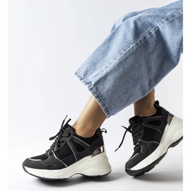 Tênis de salto preto Echeverri. 1