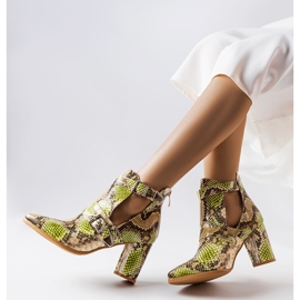 Botas femininas pretas e verdes Itabi bege 1 Botas femininas pretas e verdes Itabi bege 1