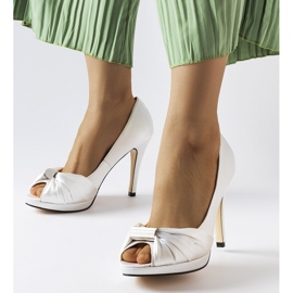 Salto aberto branco Paré 1