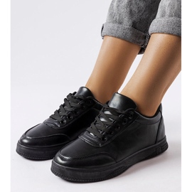 Tênis esportivo preto Donato 1