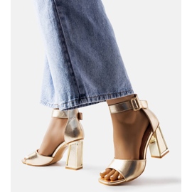 Marlens sandália bloco de ouro dourado 1