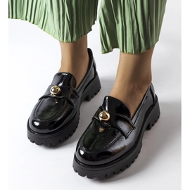 Sapato laqueado preto Stella 1