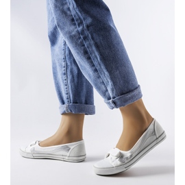 Inna Tênis de tecido branco Winifred 8826 White vermelho 1