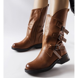Botas marrons com fivelas da Bojle castanho 1