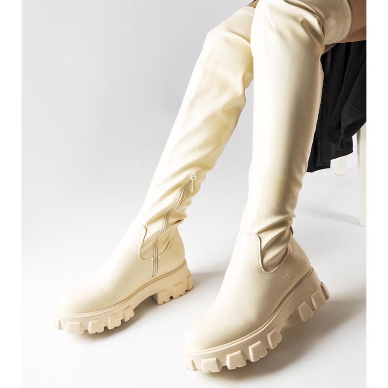 Bota over the knee bege em couro ecológico Matthijs 1 Bota over the knee bege em couro ecológico Matthijs 1