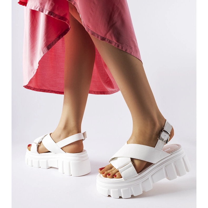 Sandálias plataforma elegantes brancas Torriana branco 1