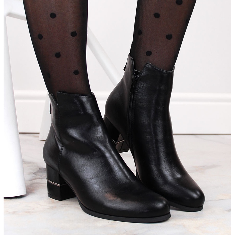 Botas Chelsea Black Warm no poste por M. Daszyński preto 2