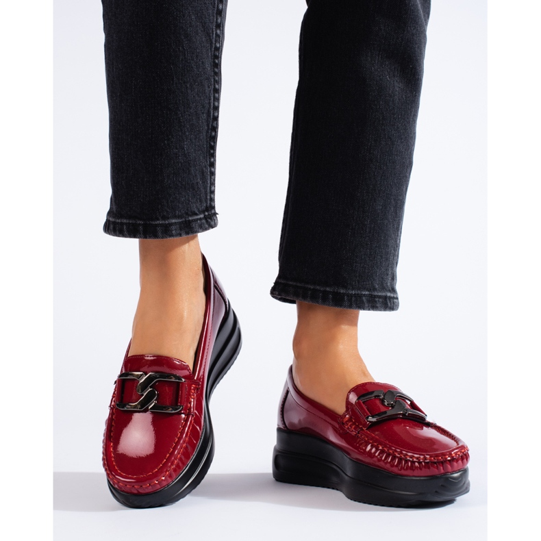 Mocassins femininos cor de vinho Shelovet vermelho 1