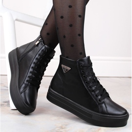Botins de couro na plataforma, trepadeiras pretas com isolamento Filippo DBT4708 preto 2