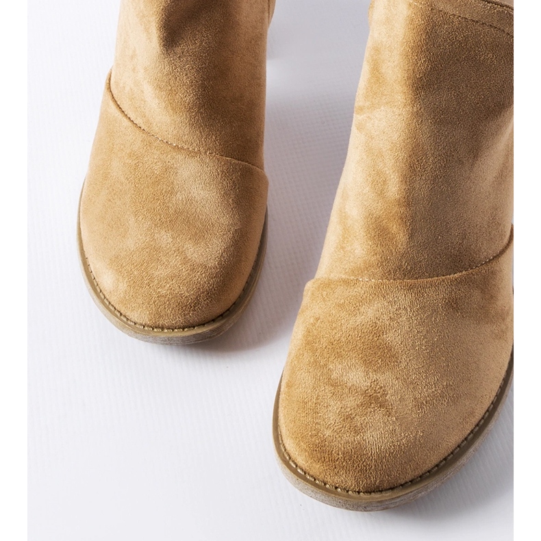 Botins bege com recortes Artemisia 1