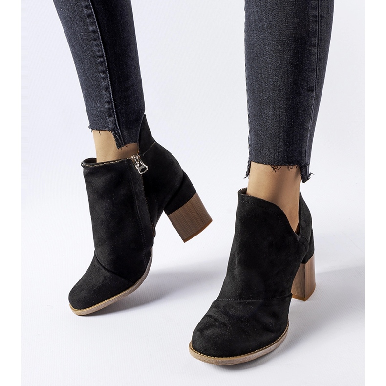 Botins pretos de salto alto Artemisia 1 Botins pretos de salto alto Artemisia 1