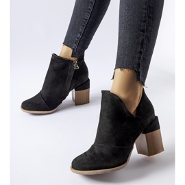 Botins pretos de salto alto Artemisia 2 Botins pretos de salto alto Artemisia 2