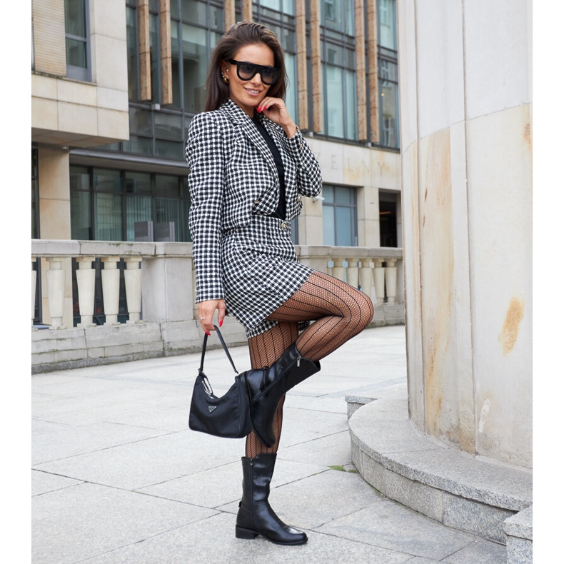 Botas de cano alto isoladas pretas da Mayonga preto 1