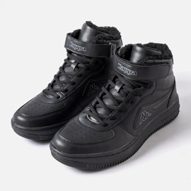 Sapatos isolados pretos Kappa 242799 Bash 1