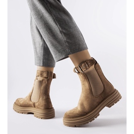 Botins marrons com fecho decorativo da Abela castanho bege 1 Botins marrons com fecho decorativo da Abela castanho bege 1