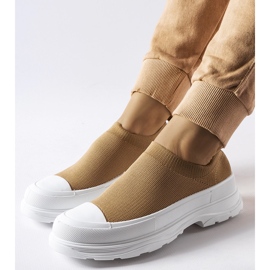 Tênis slip-on com plataforma Baratili marrom 2