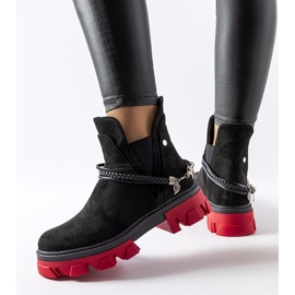 Inna Botins pretos decorados com sola Ettore vermelha 1
