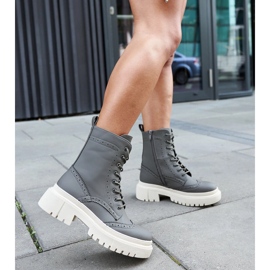 Botas verdes decoradas com costura Nicla 2 Botas verdes decoradas com costura Nicla 2