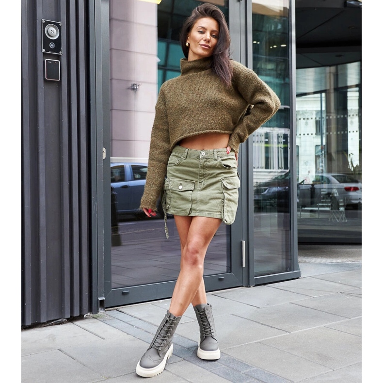 Botas verdes decoradas com costura Nicla 1 Botas verdes decoradas com costura Nicla 1