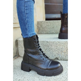 Botas de mulher com atacadores pretas abertas preto 2 Botas de mulher com atacadores pretas abertas preto 2
