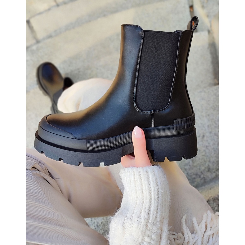 Botas de senhora pretas com sola preta preto 2 Botas de senhora pretas com sola preta preto 2