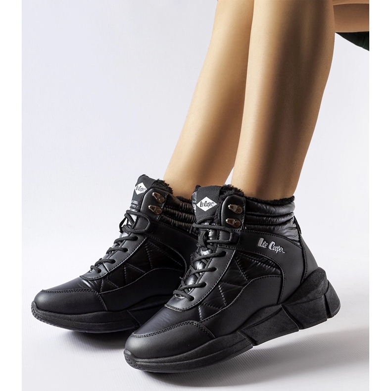 Botas pretas Lee Cooper LCJ-23-44-1984L preto 1