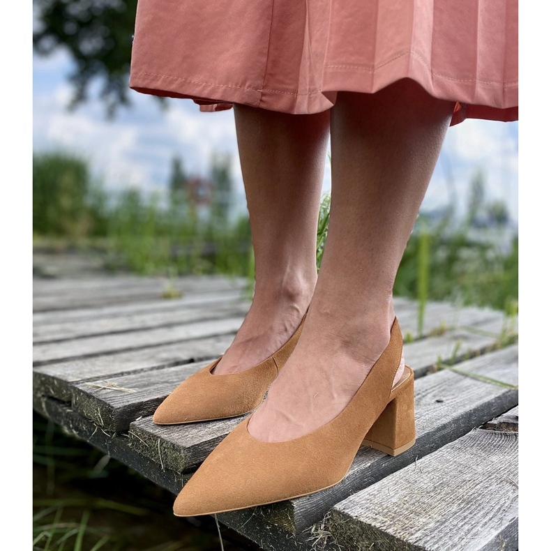 Marco Shoes Sapatos castanhos com salto de veludo natural marrom 1