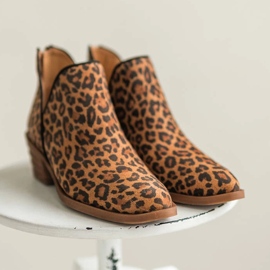 Marco Shoes Botas de couro genuíno com corte em V 1954B-634-1 castanho 1