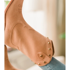 Marco Shoes Botas de cowboy de camurça com jatos bege 1 Marco Shoes Botas de cowboy de camurça com jatos bege 1