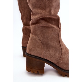 WS1 Botas femininas de salto baixo acima do joelho, marrom Beveta 2