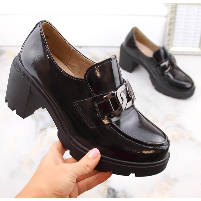 Mocassins pretos de couro envernizado com salto alto Filippo DP4785 1 Mocassins pretos de couro envernizado com salto alto Filippo DP4785 1